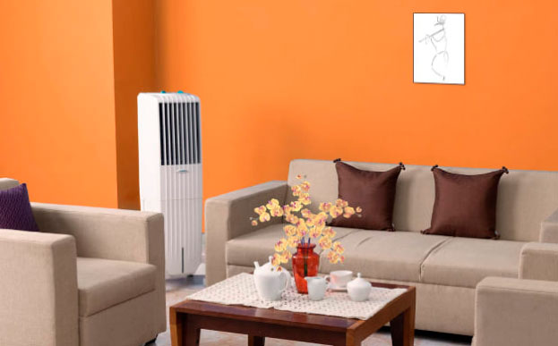 Foto ilustrativa dos climatizadores evaporativos sendo utilizados em uma indústria